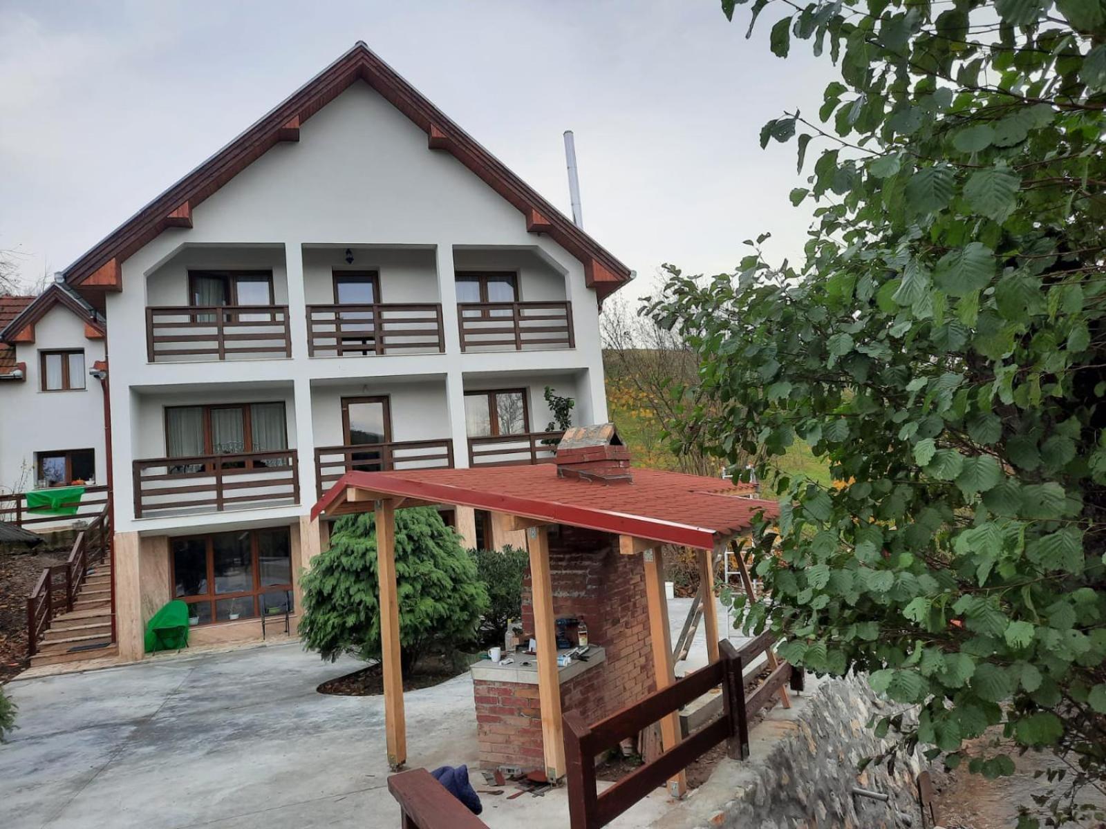 Pensiunea Valea Toplitei Rosia المظهر الخارجي الصورة